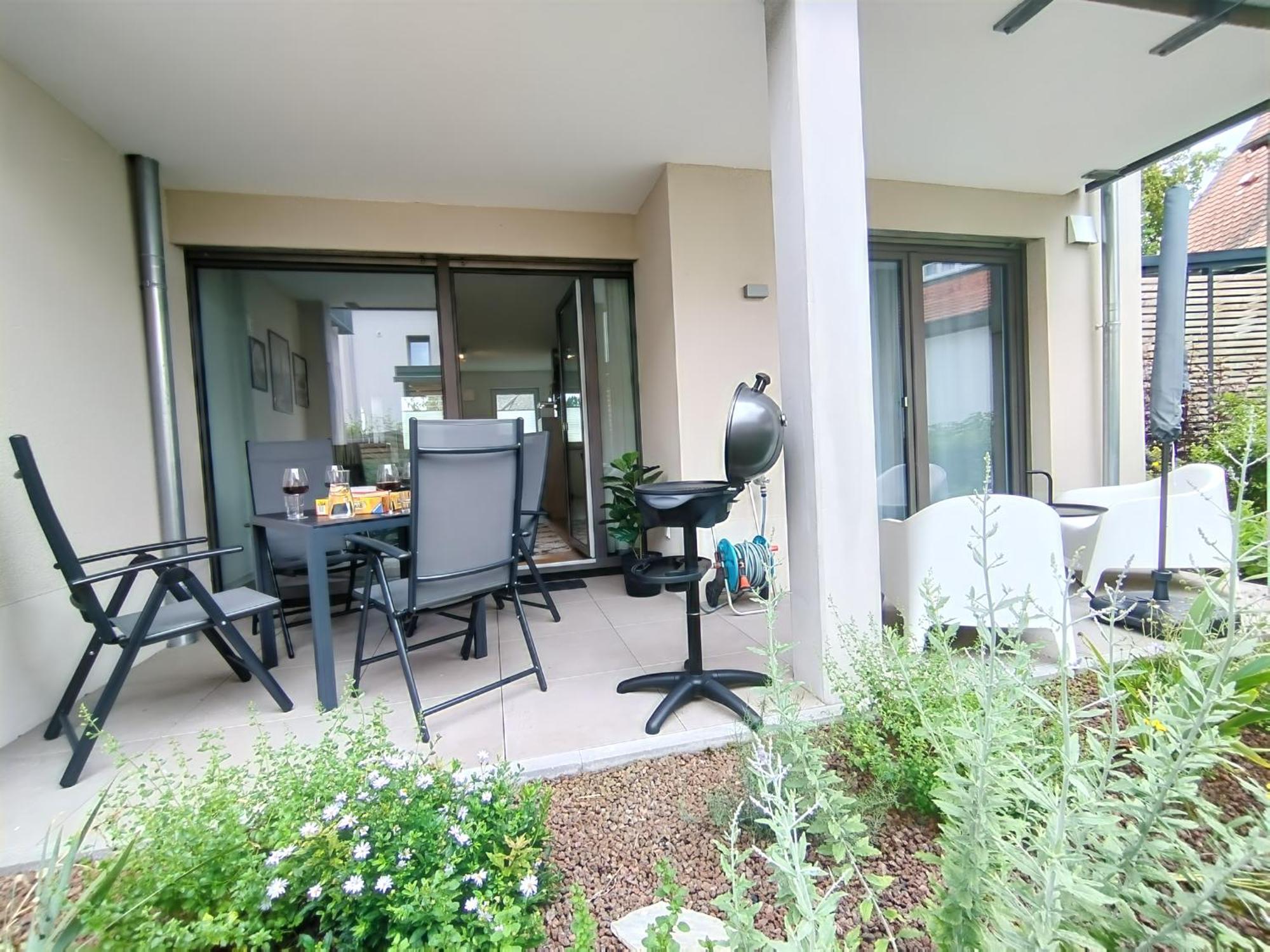 Bright Apartment Fuer Bis Zu 5 Erlangen Bagian luar foto