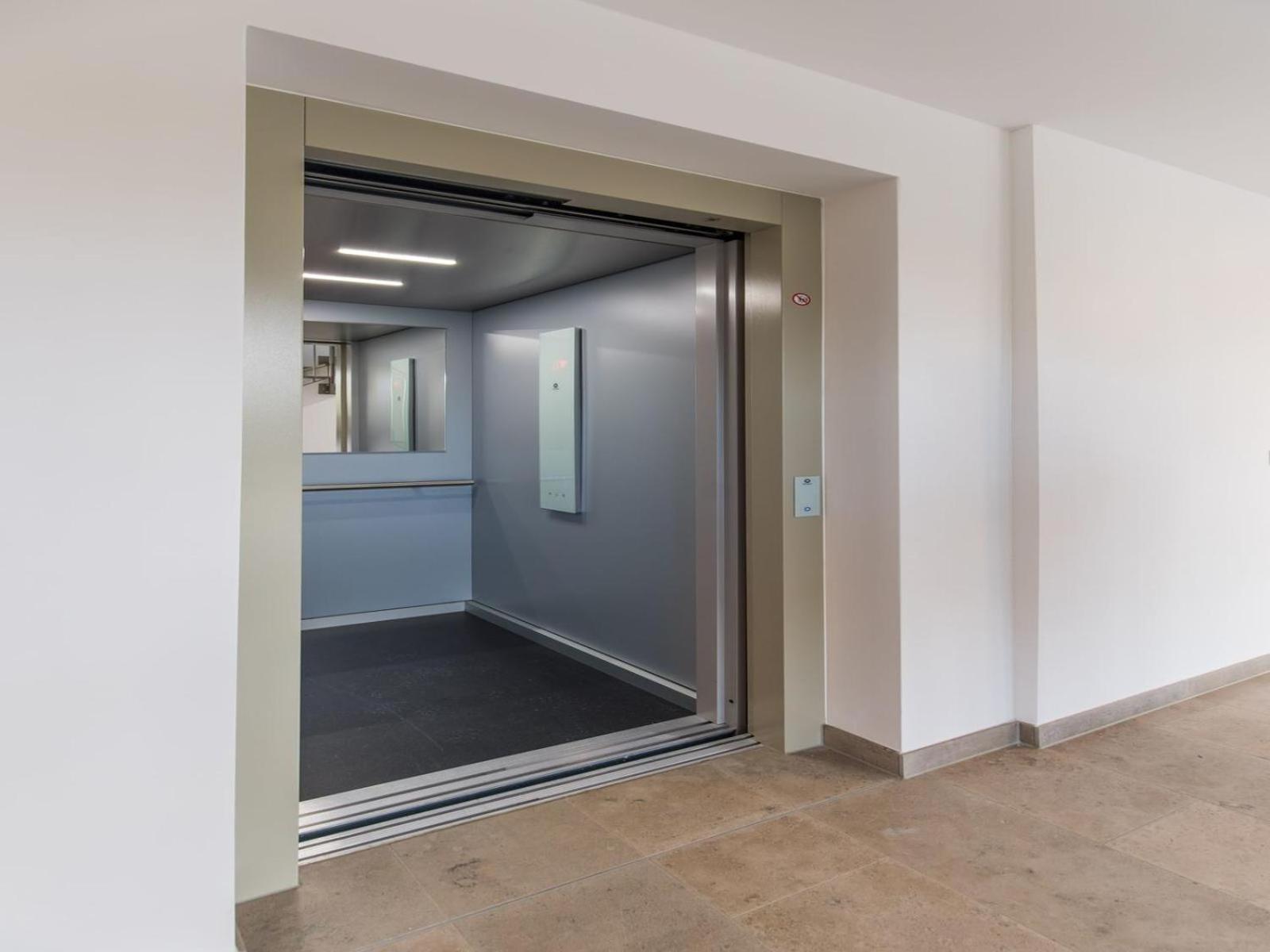 Bright Apartment Fuer Bis Zu 5 Erlangen Bagian luar foto